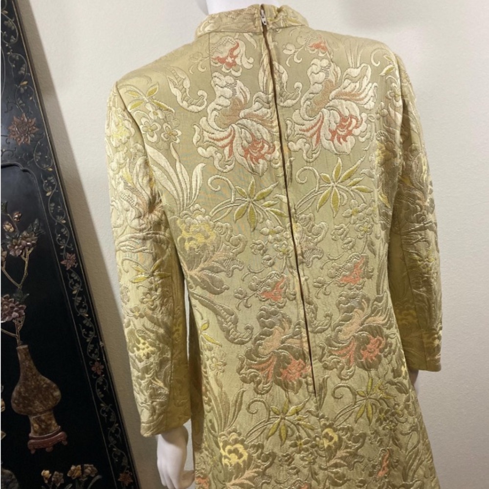Vintage 1960’s Marie McCarthy for Larry Aldrich Brocade Mini Dress - Picture 5 of 11